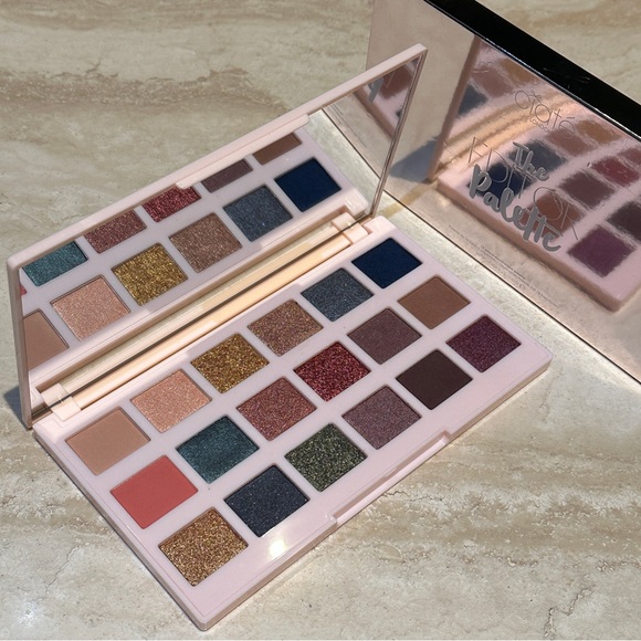 Ciate London The Editor Palette - Picture 2 of 12